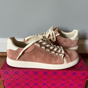 Tory Burch NWT Howell Ruffle Court Shoe Suede / Nappa Leather Size 9